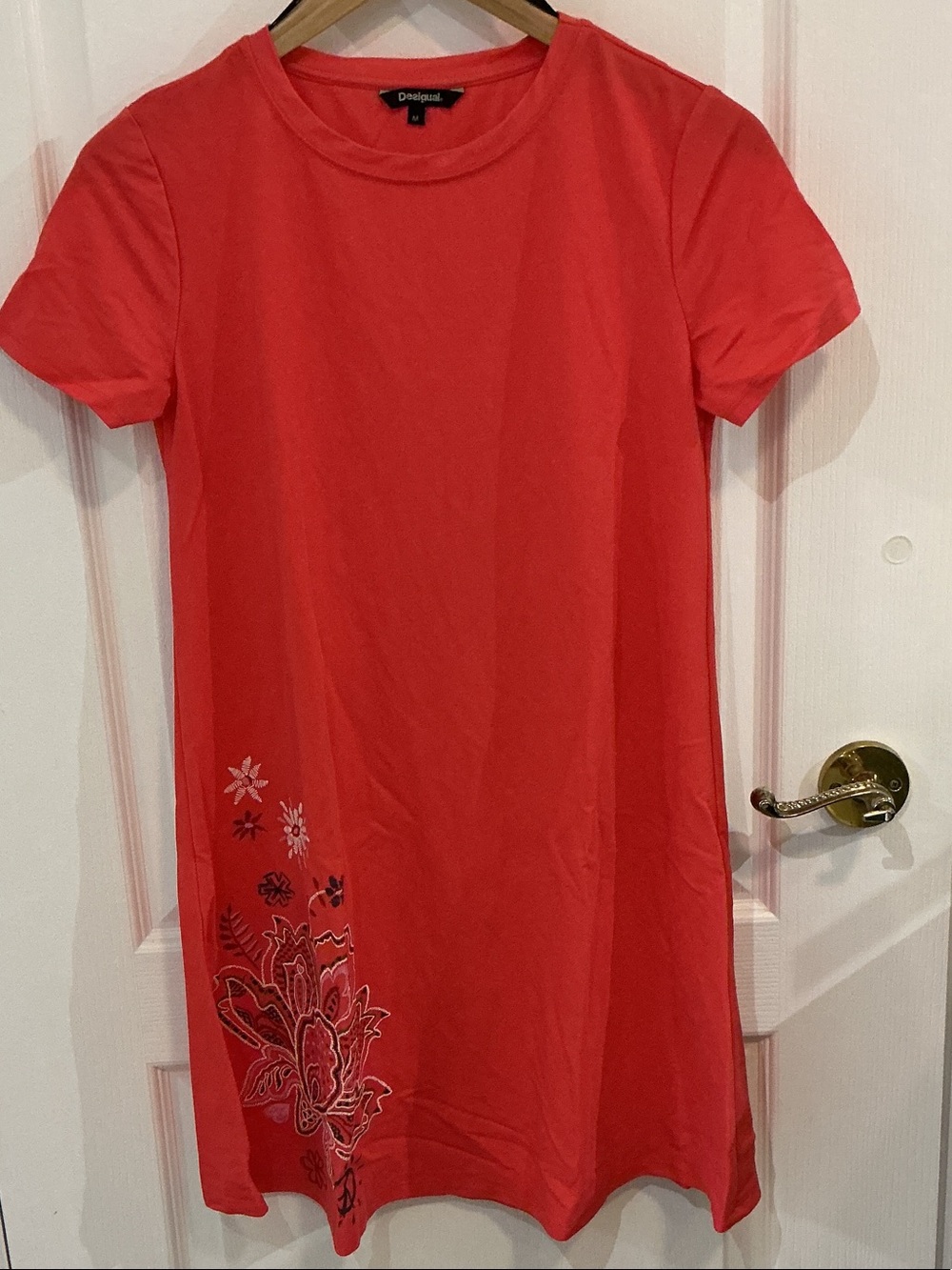 New Red Floral Hem Short Sleeve  Dress/tunic Desigual, S: M. BUNDLE!